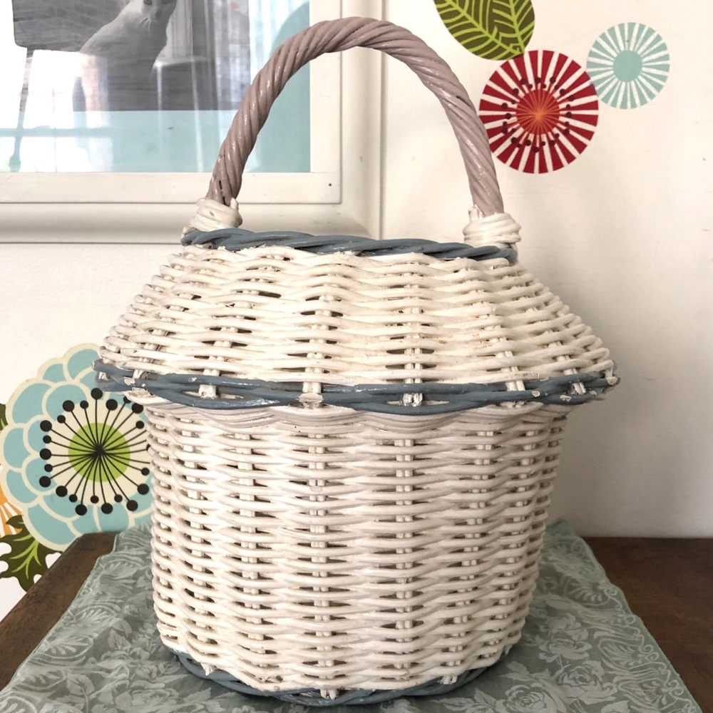 Vintage Handbasket Purse or Decor Wicker House Bag - Picture 3 of 8